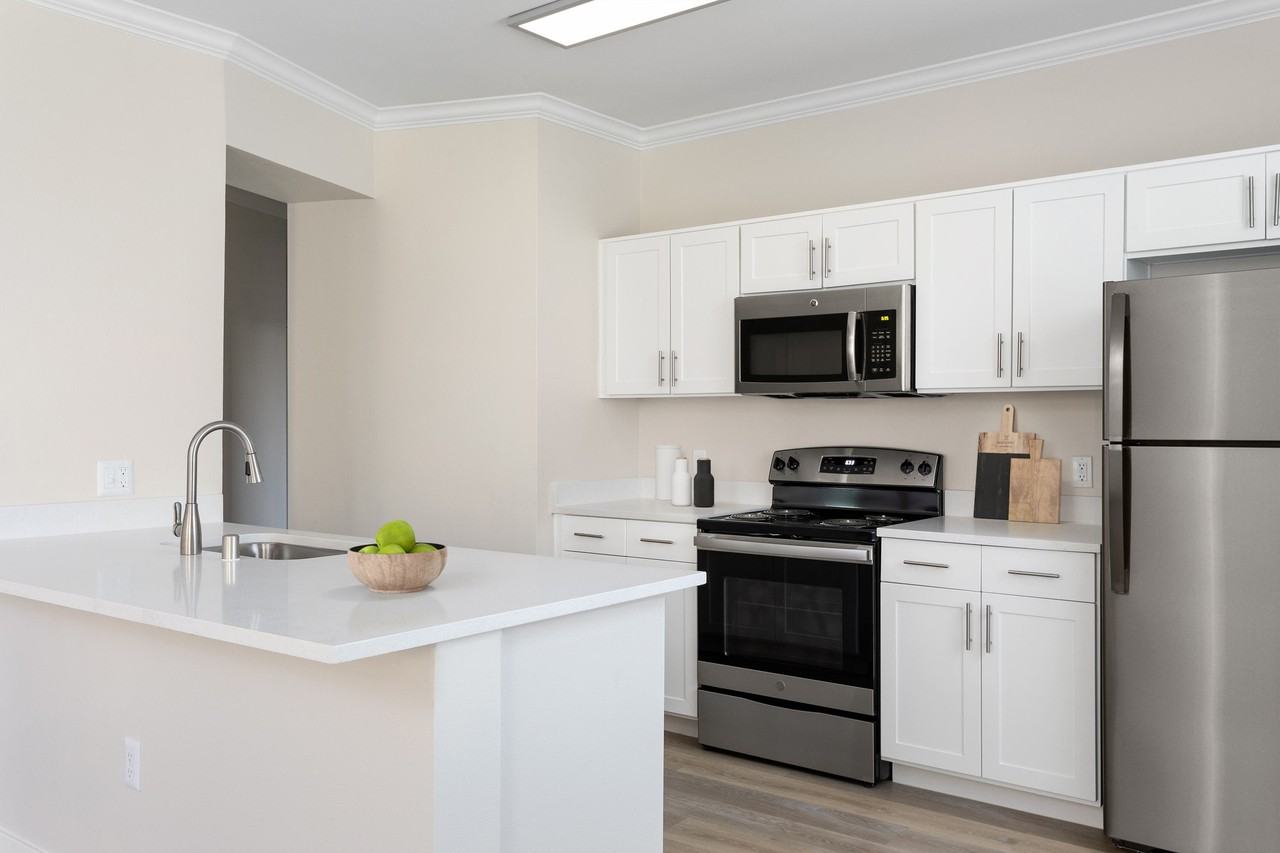 Mountain Gate and Mountain Trails - Photo 2 of 28