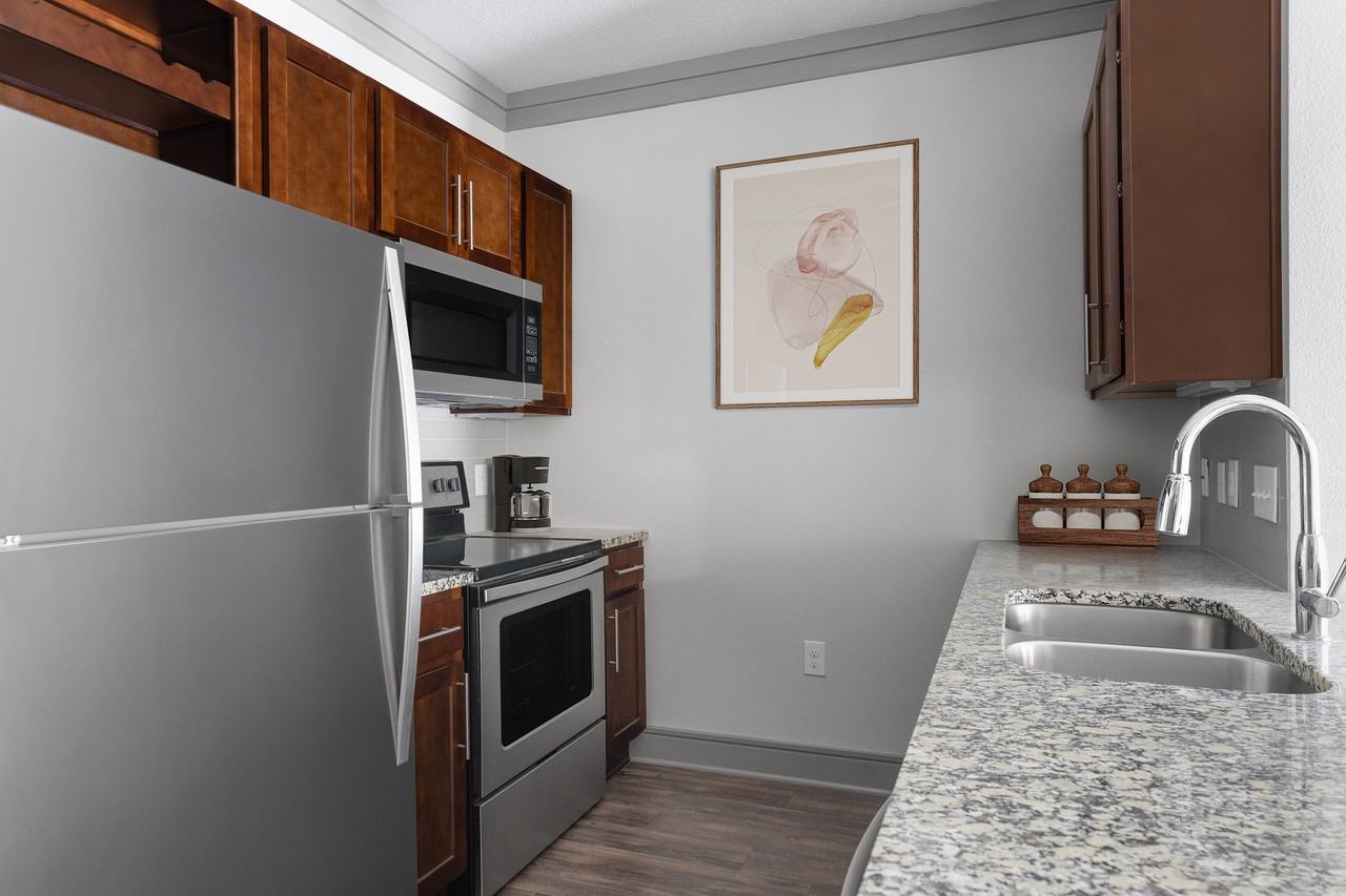 Adara Alexander Place - Photo 2 of 26