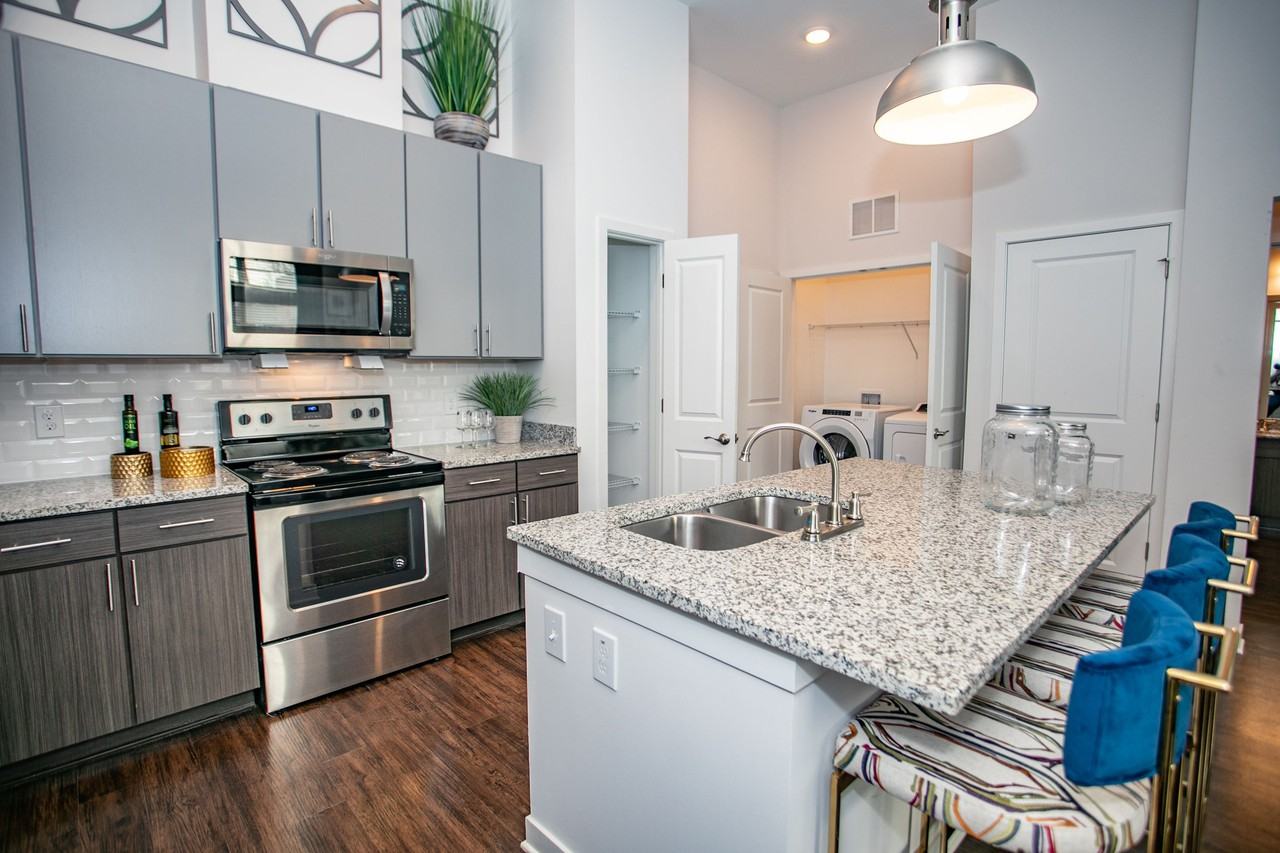 Ashley Scholars Landing I - Photo 3 of 50