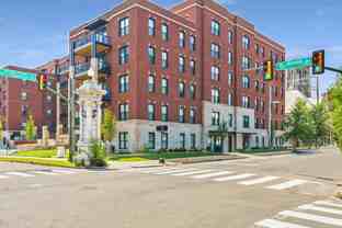 Circ Apartments - Photo 1 of 1