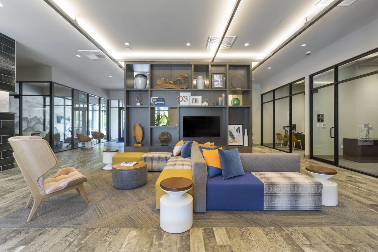 Bell Overlake - Photo 6 of 19