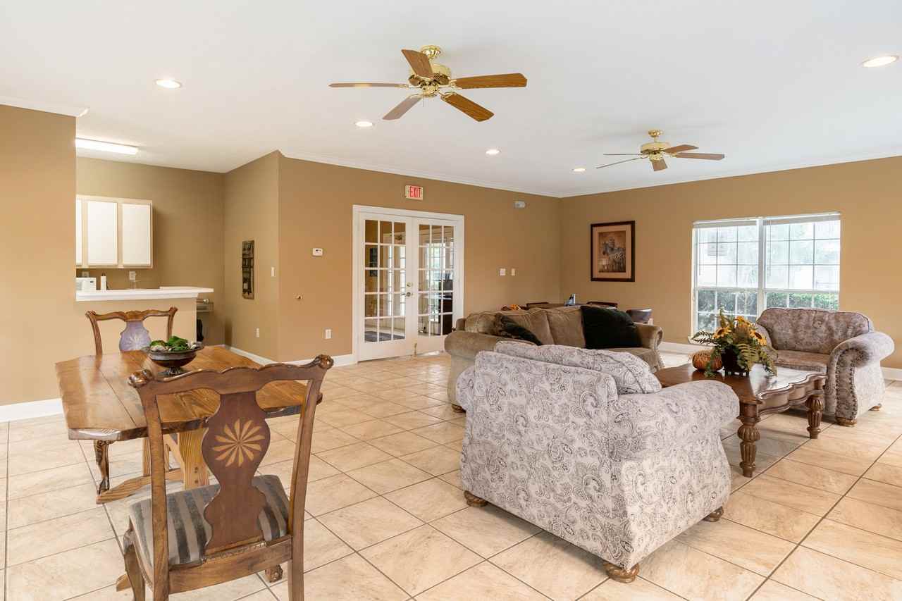 Park Trail Apartments - Photo 3 of 17