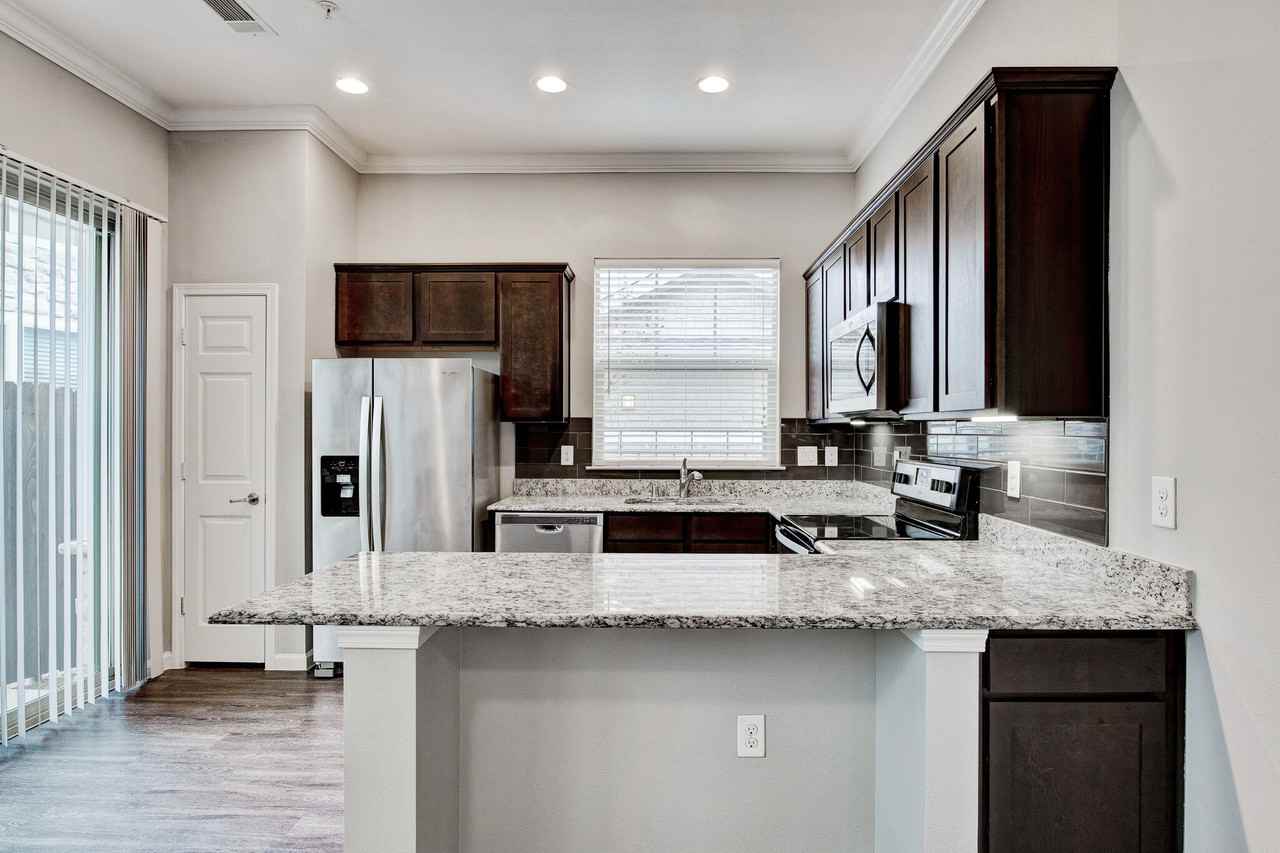 Horizon at Premier - Photo 3 of 29