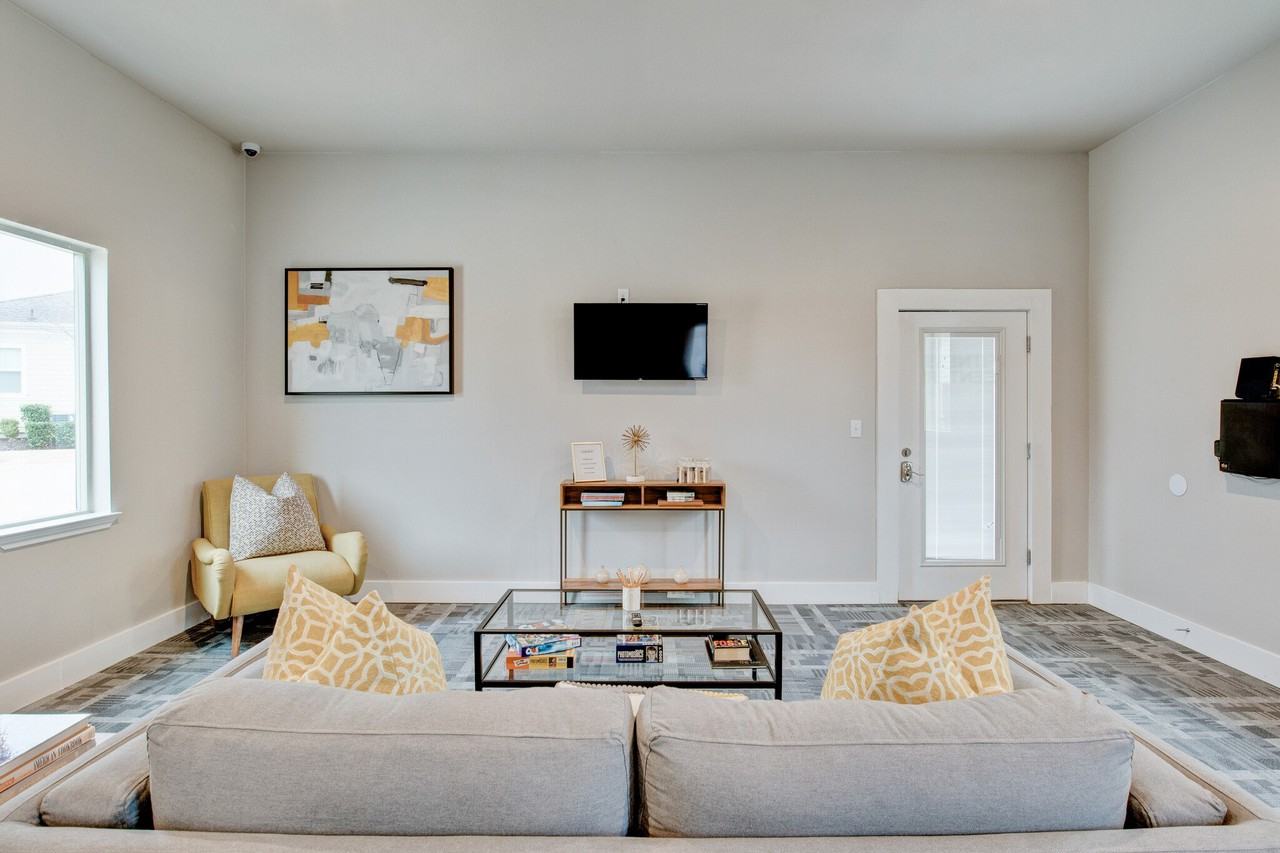 Horizon at Premier - Photo 7 of 29