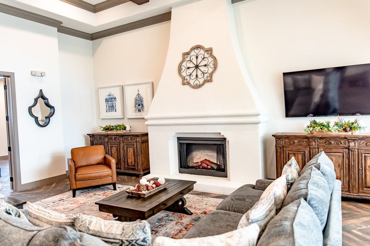 Majestic Ranch Apartments - Photo 7 of 25