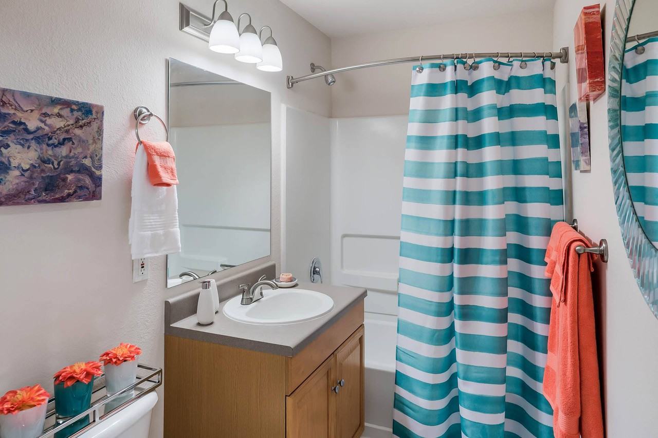 Heritage at the Peak - Photo 7 of 21