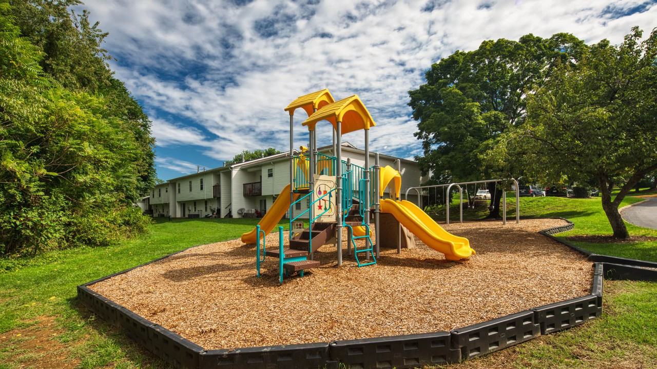 The Everett - Photo 7 of 36