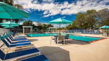 featured image of 631 Lake Edward Dr