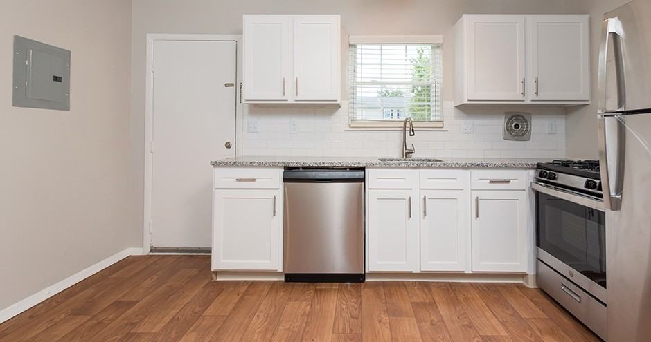 Victory at Edgewood Townhomes - Photo 2 of 22