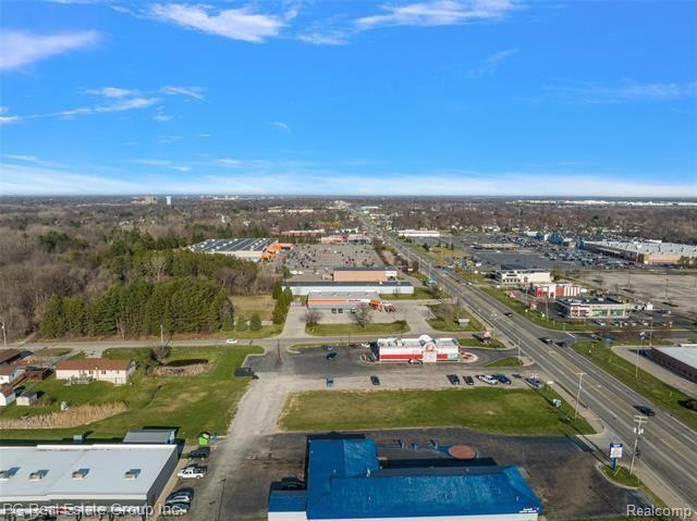 4480 Corunna Rd - Photo 7 of 12