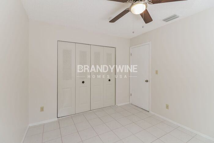 10410 Out Island Dr - Photo 3 of 21