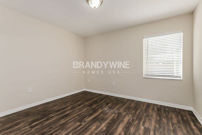 1231 Waterford Dr - Photo 3 of 21