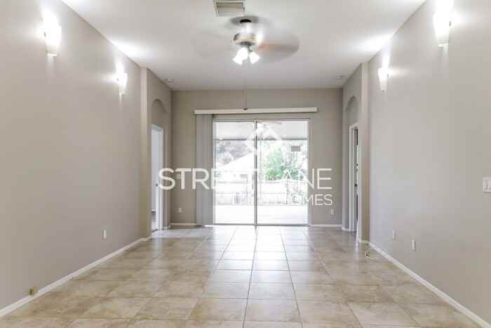 4906 Otter Creek Ct - Photo 3 of 15