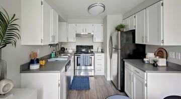 featured image of 604 Se 121st Ave