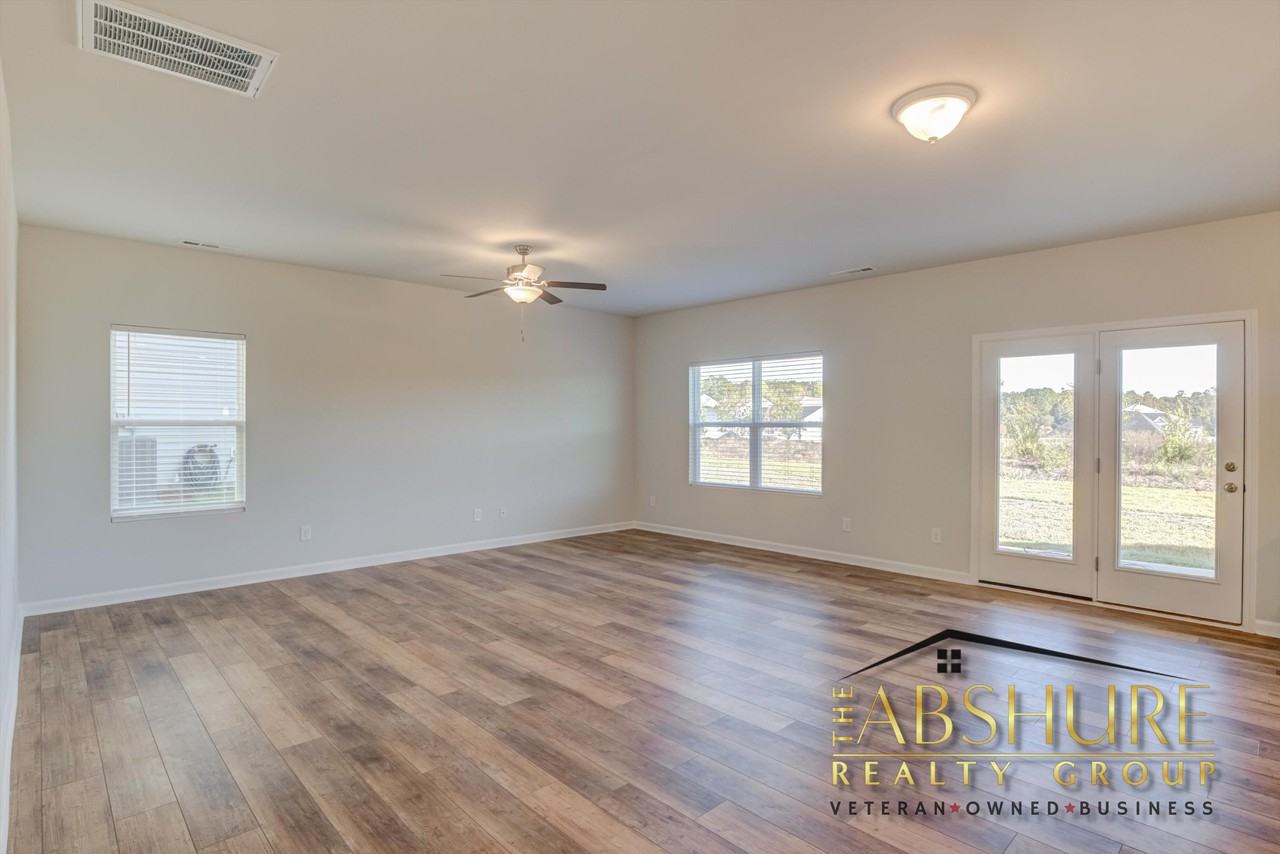 23 Little Horse Ln #1 - Photo 5 of 47