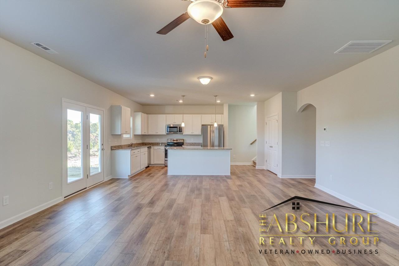 23 Little Horse Ln #1 - Photo 7 of 47