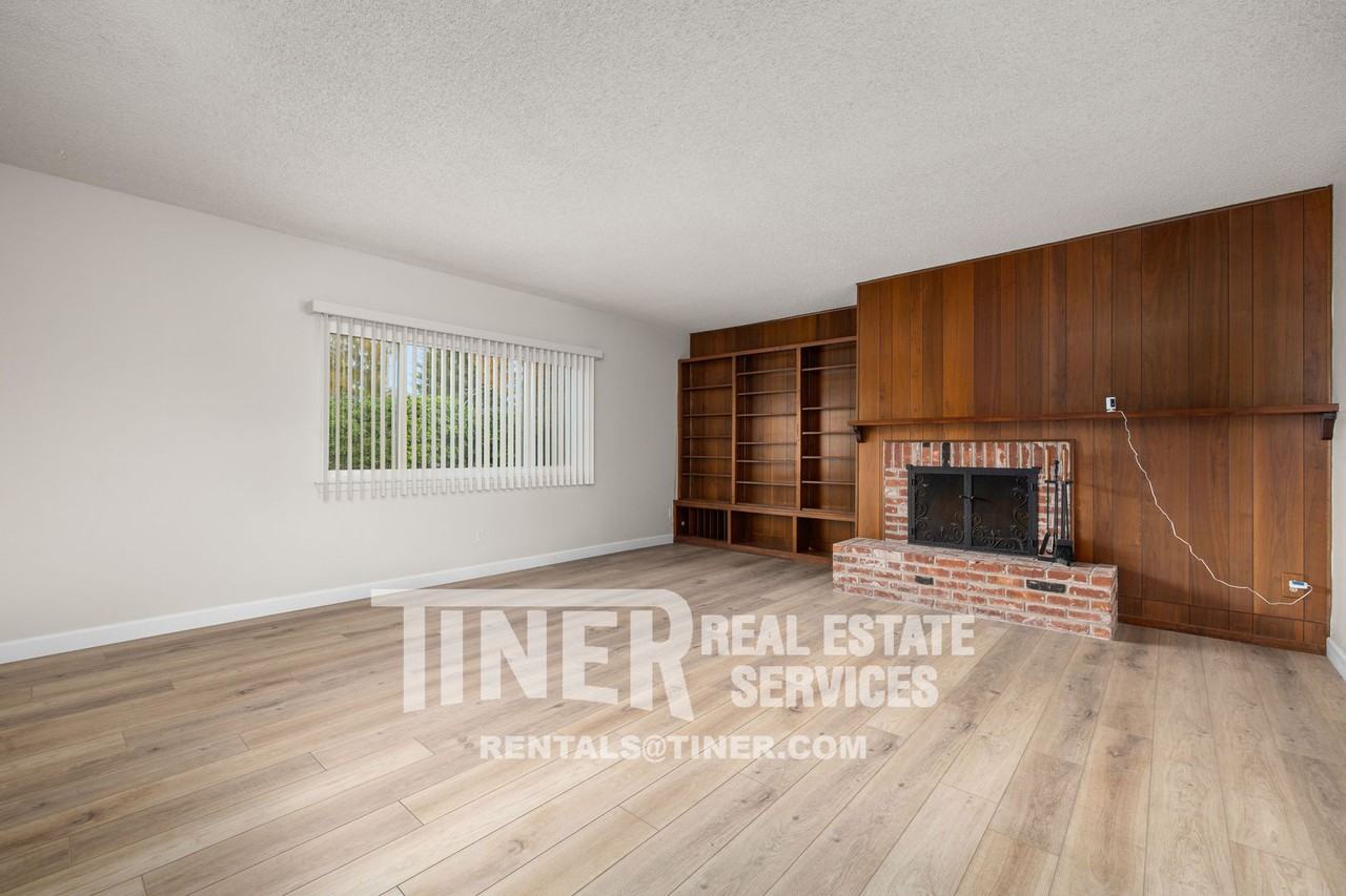 122 Harber Ct - Photo 2 of 47