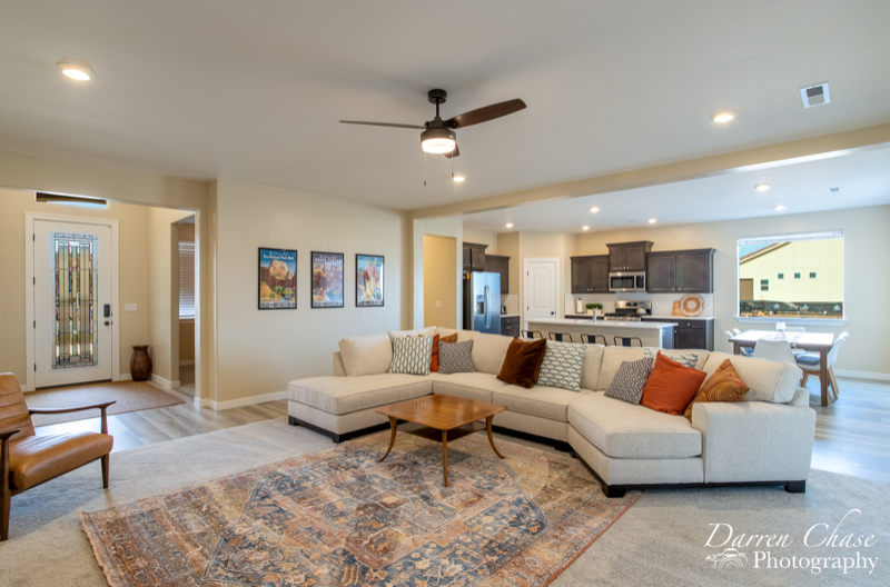 589 N Alserio Ln - Photo 2 of 21