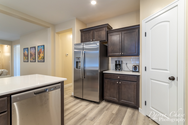 589 N Alserio Ln - Photo 6 of 21