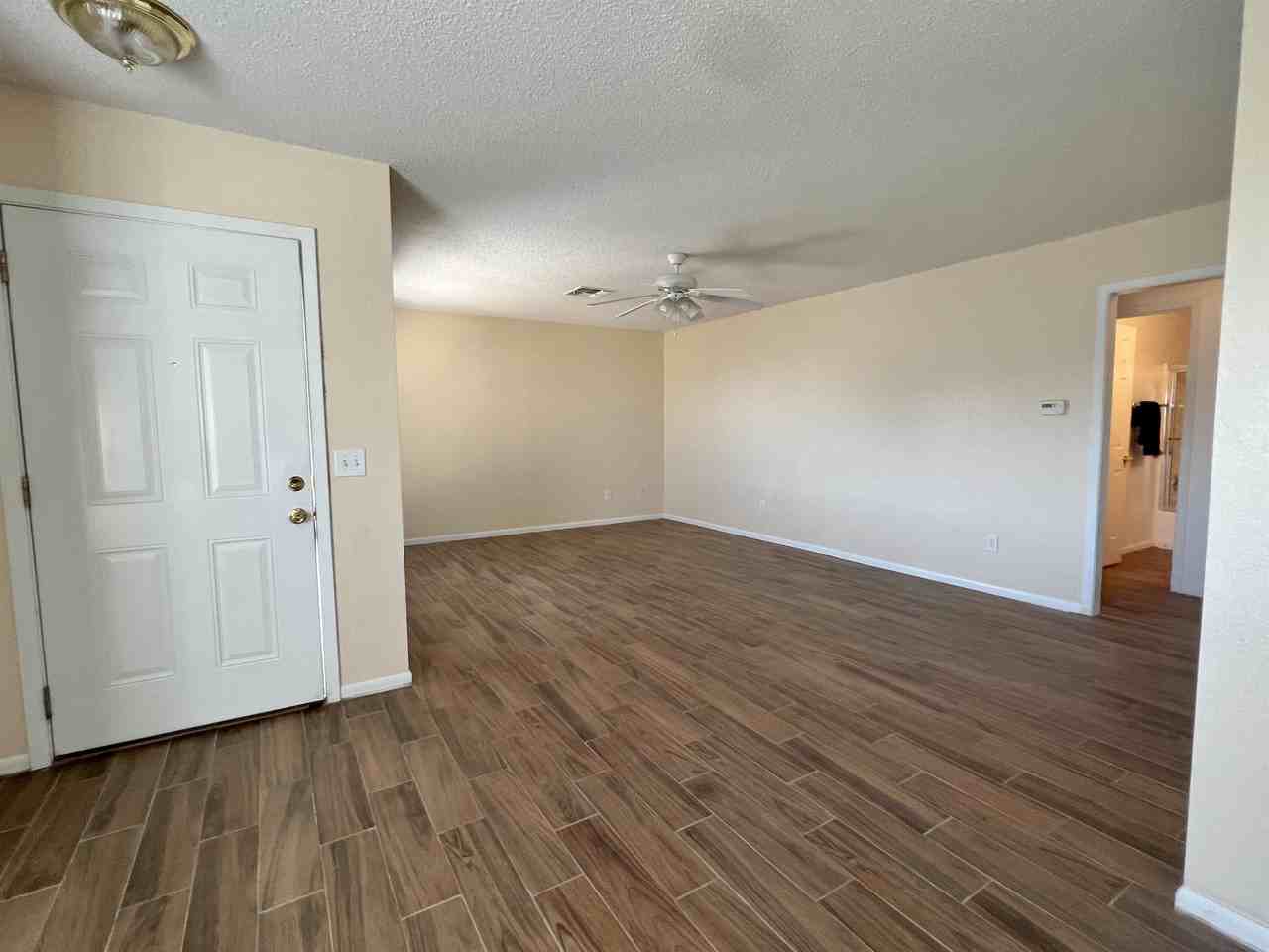 5427 Ricci St #2 - Photo 4 of 20