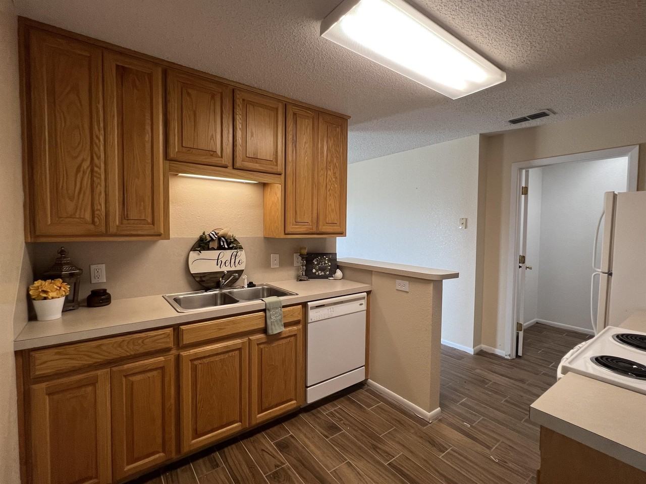 5427 Ricci St #2 - Photo 6 of 20