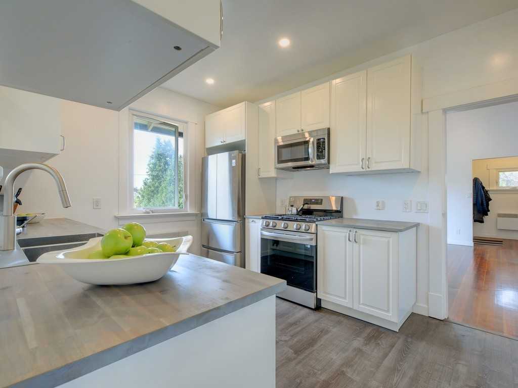 2741 Foul Bay Rd #1 - Photo 3 of 15