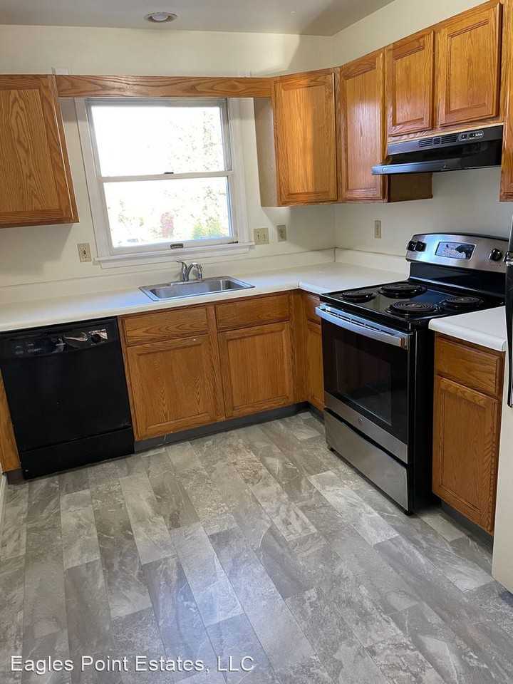 5300-5355 Russell Ct. - Photo 2 of 6