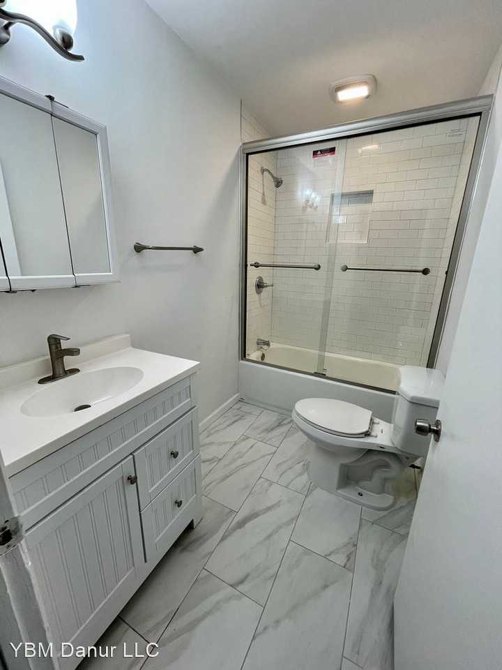 6827 Leland Way - Photo 3 of 4