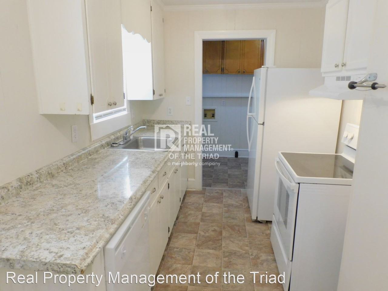 4324 Trinity Ave - Photo 3 of 23