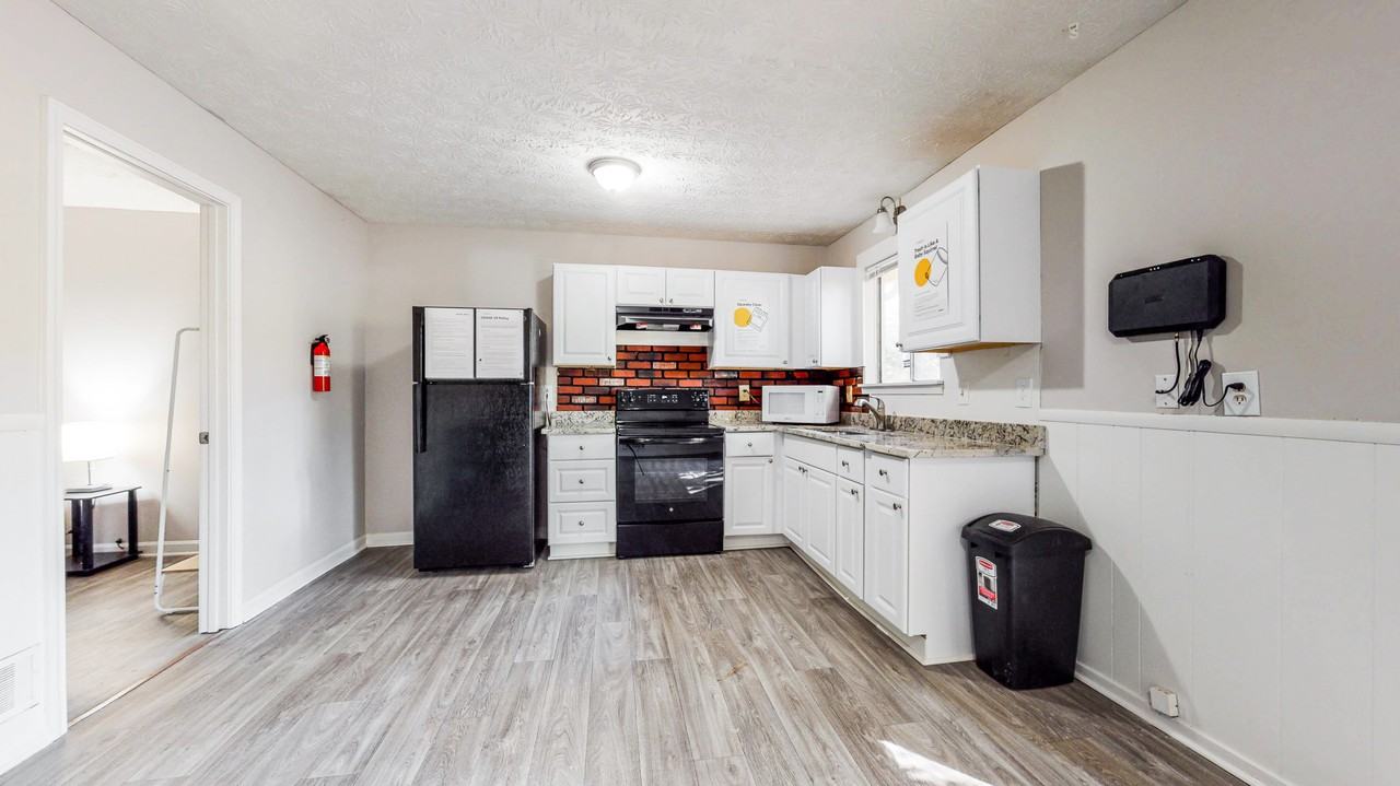 Leafwood Lane - Photo 2 of 9