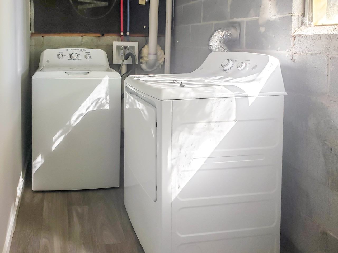 Leafwood Lane - Photo 6 of 9