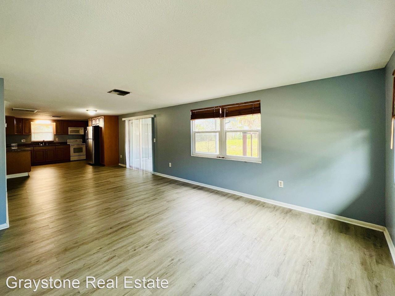 8240 Krag Dr - Photo 2 of 25