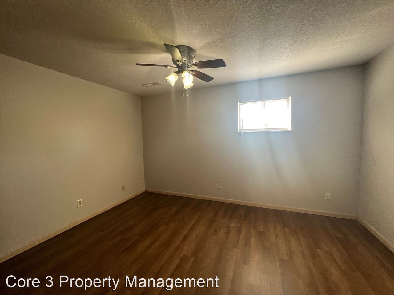 1330/1340 Summit - Photo 2 of 7