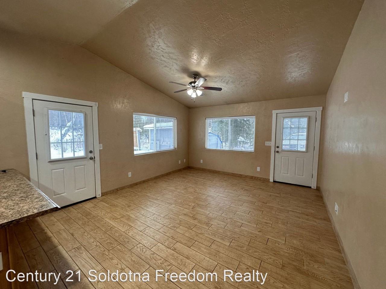 36328 Murray Lane - Photo 3 of 12