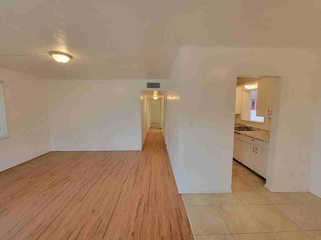 None 4518 - Photo 3 of 11