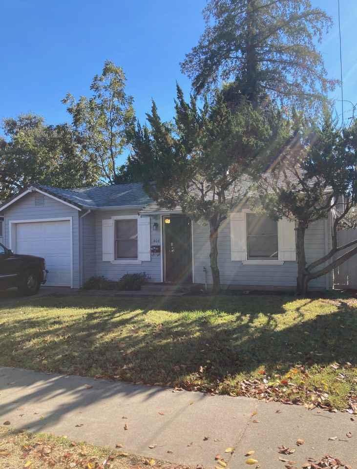 408 E Monterey Ave