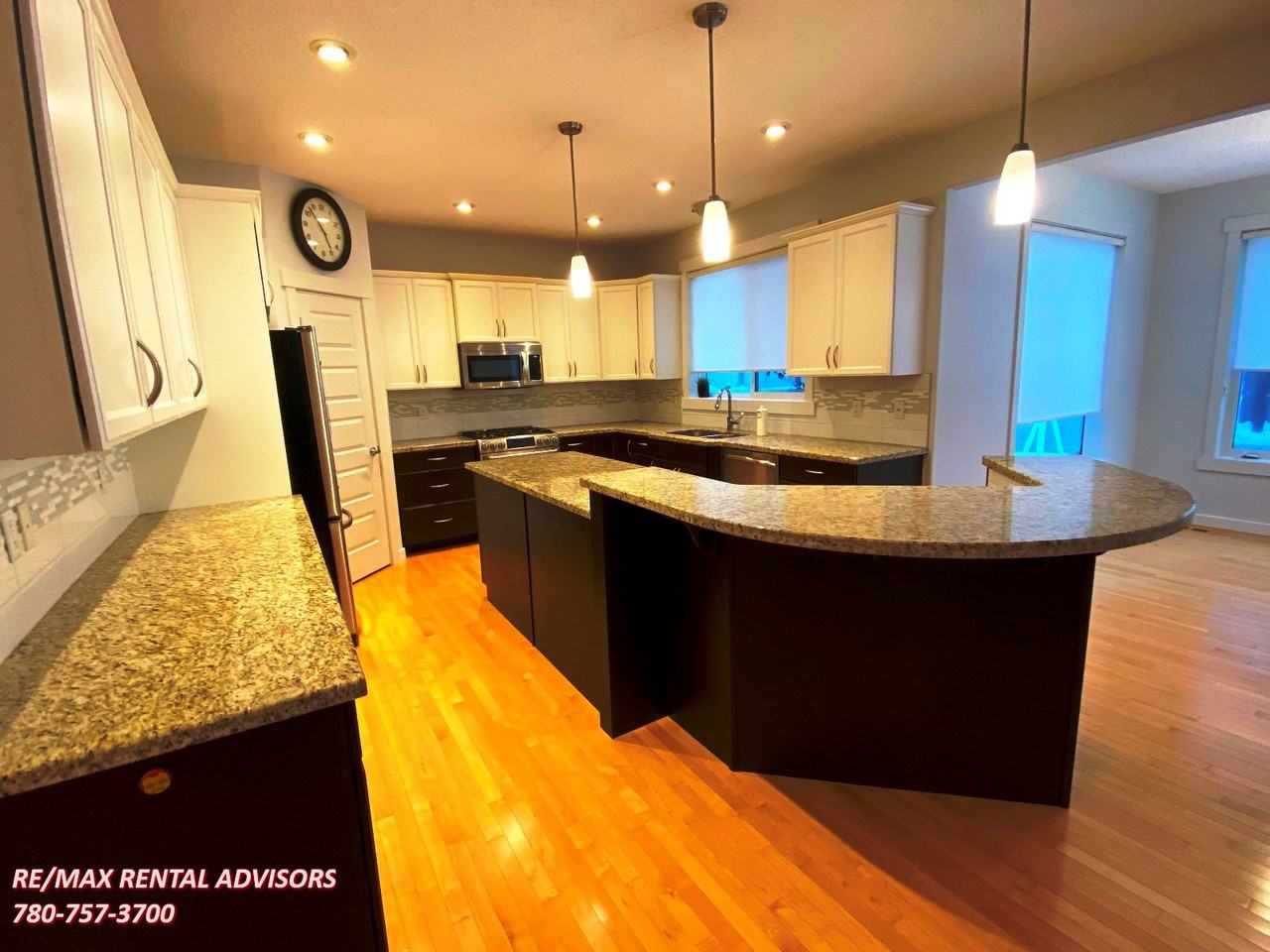 317 Magrath Blvd Nw - Photo 3 of 22