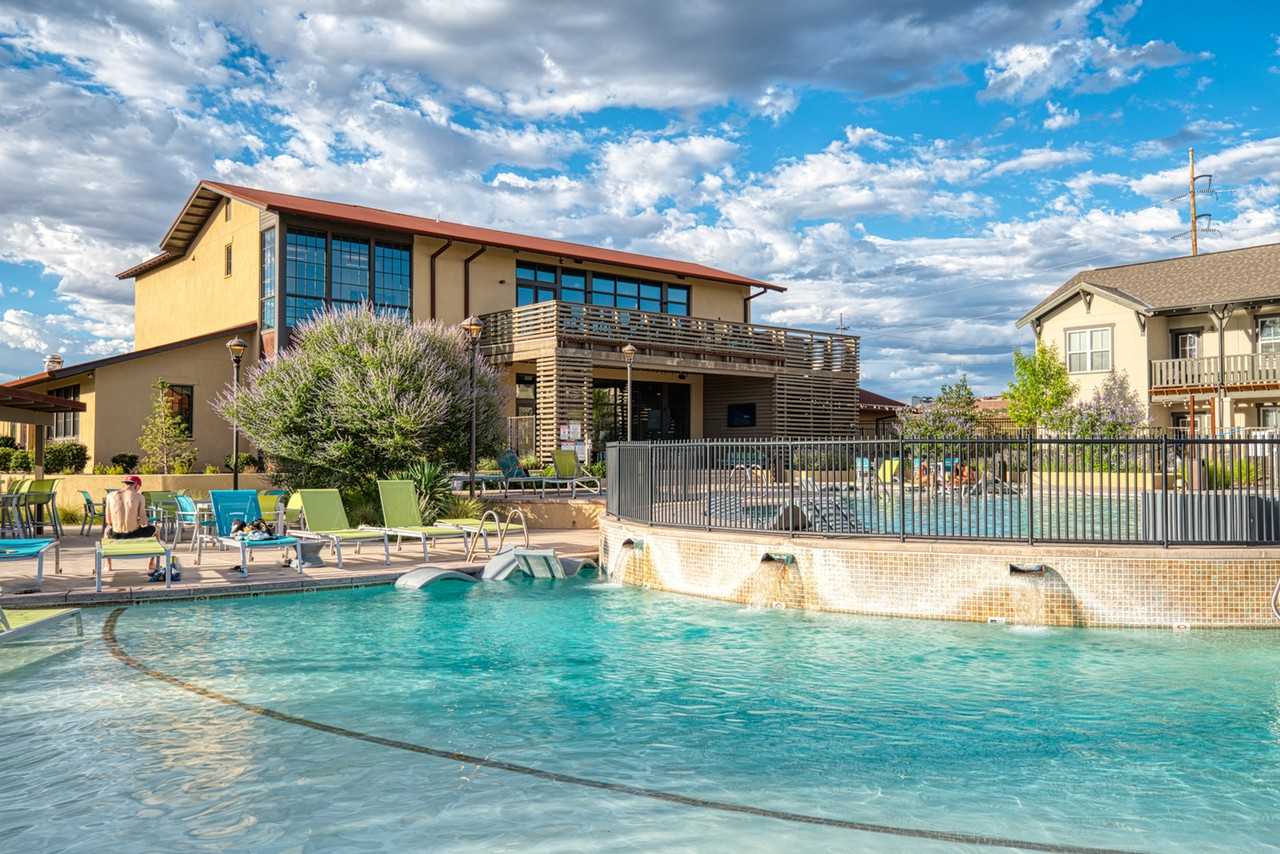 3003 Transport St Se #021 - Photo 3 of 50