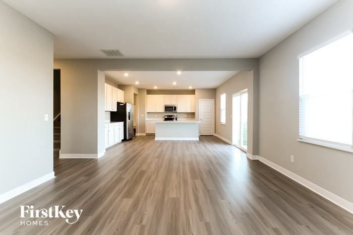 2320 S Carlota Dr - Photo 3 of 15