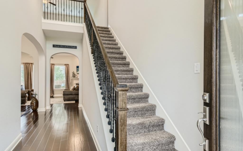 212 Big Bend Path - Photo 3 of 26