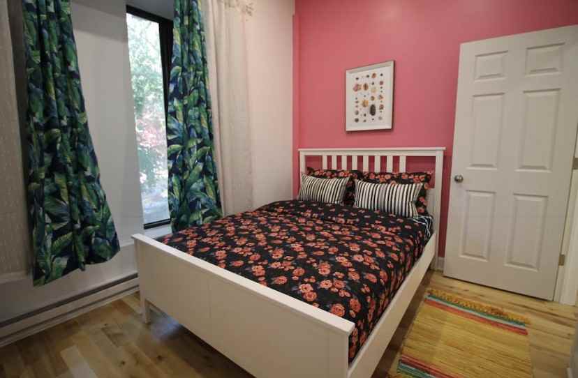 3490 Rue JeanneMance A, Montréal, QC H2X 2J8 3 Bedroom Apartment for