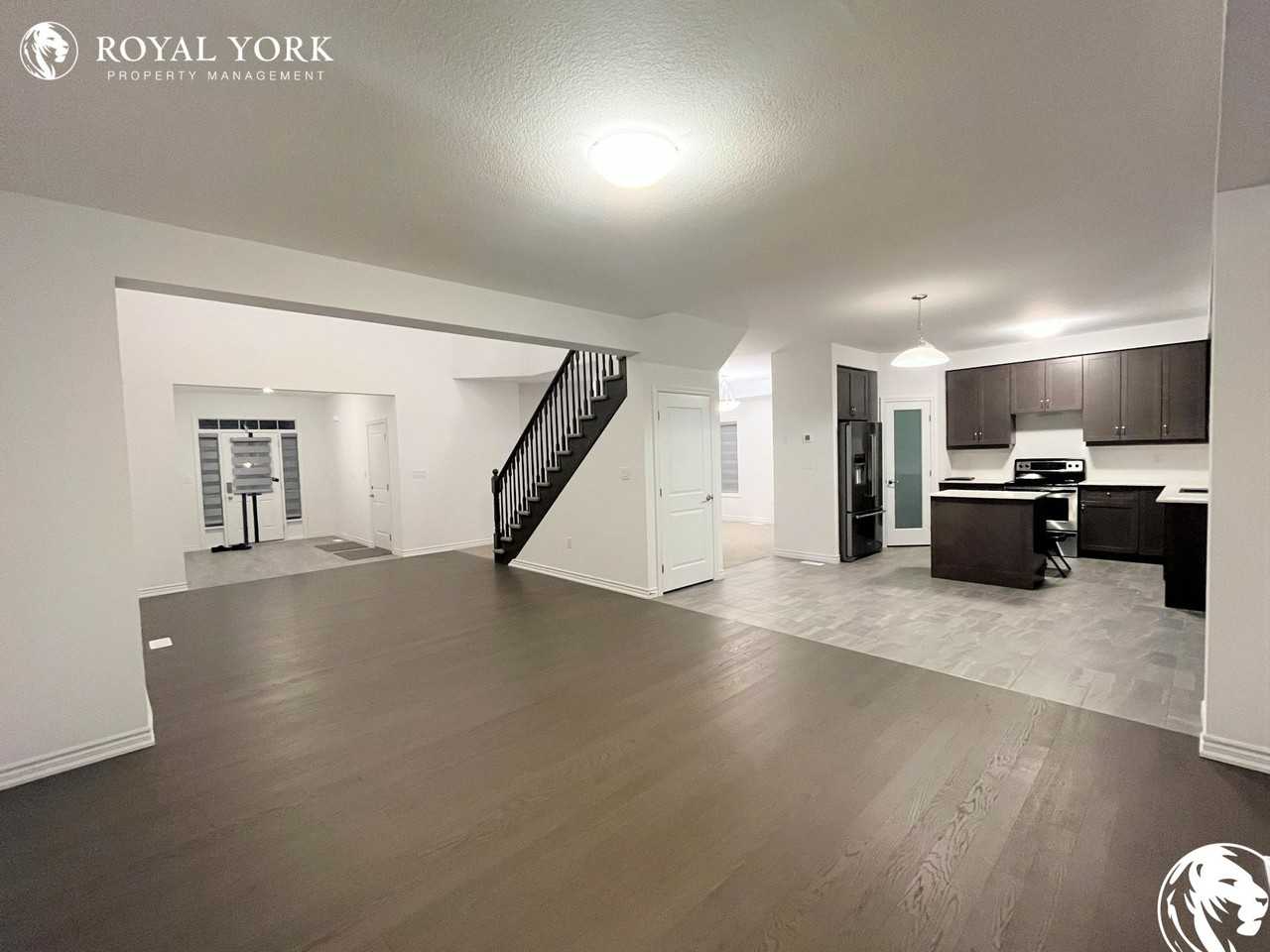 40 Whitton Dr - Photo 2 of 39