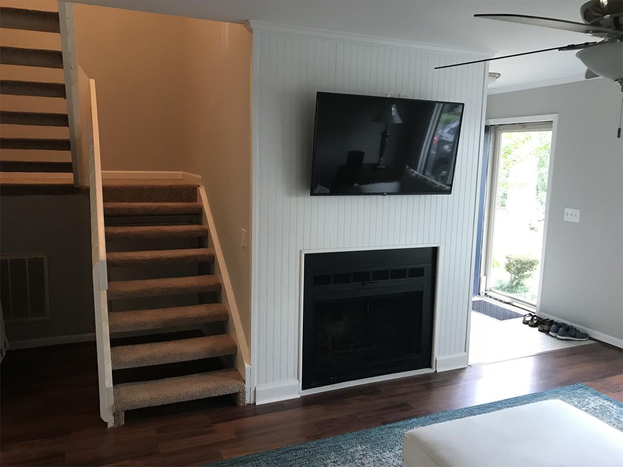 304 75th Ave N #F - Photo 6 of 19