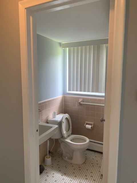 415 E Mill St #8 - Photo 4 of 18