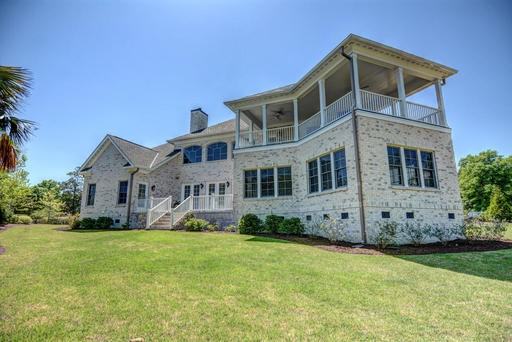 1141 Vanderhorst Way - Photo 2 of 33