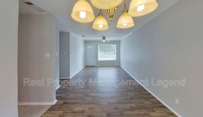 717 E Martin Ln - Photo 6 of 21