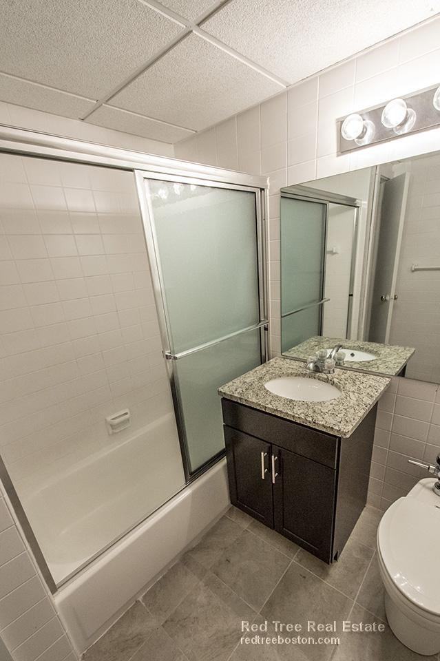 62 Boylston St #304 - Photo 3 of 7