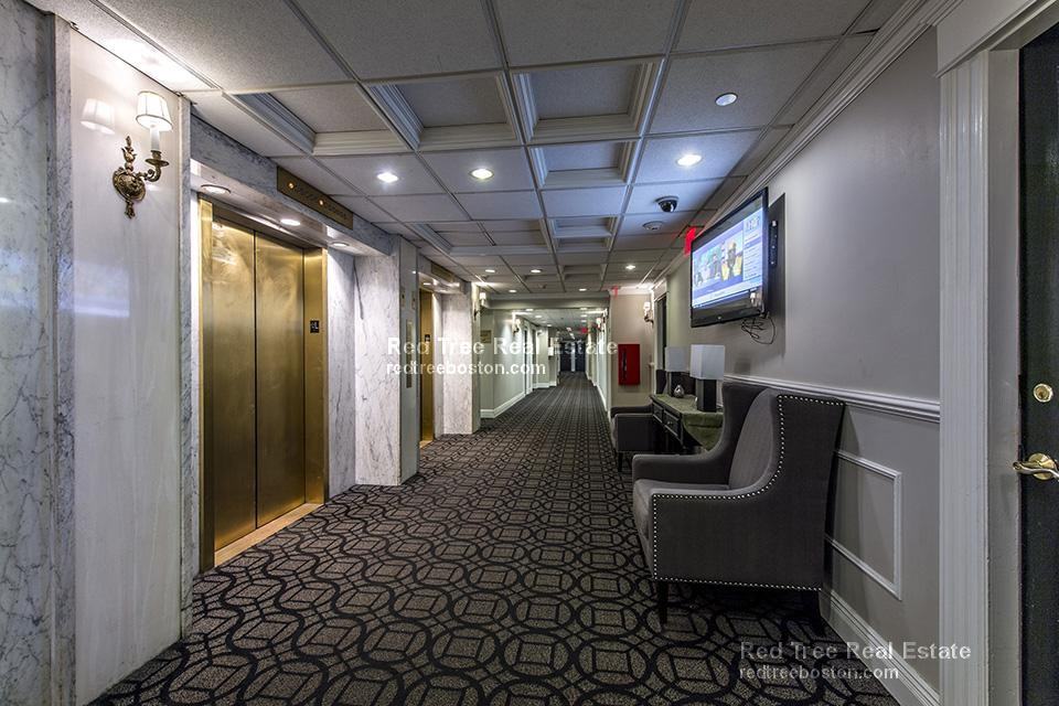 62 Boylston St #217 - Photo 3 of 4