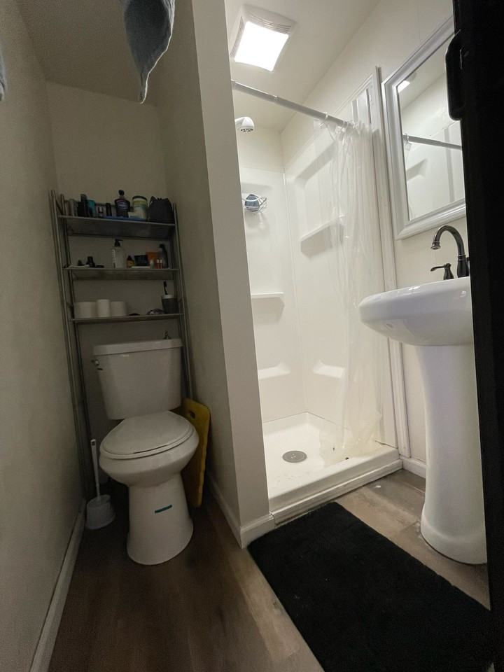 807 Wood St #2 - Photo 5 of 11