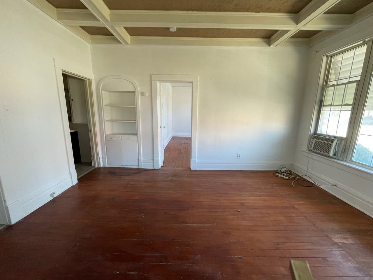 157 Michigan Ave #2 - Photo 6 of 16